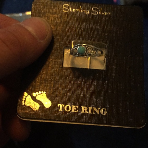 Toe ring - Picture 2 of 2